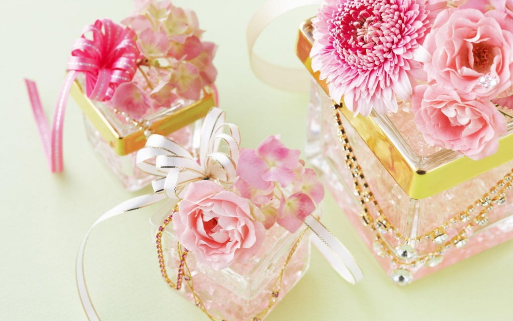 Romantic-Roses-roses-13962818-1920-1200.jpg